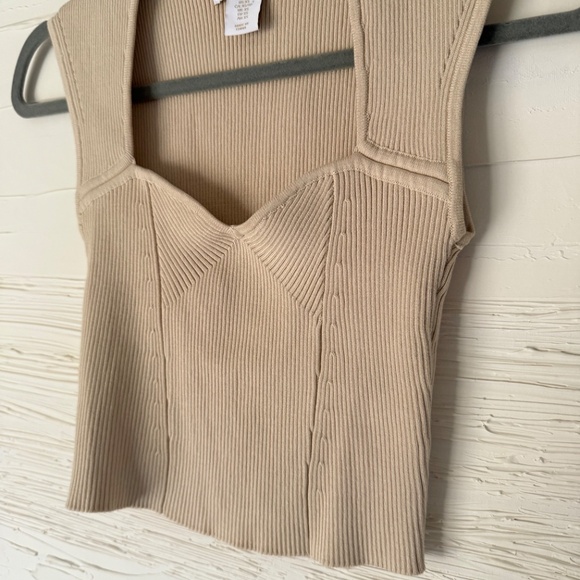 REVOLVE | House of Harlow 1960 | Size XS | Structured Crop - Picture 4 of 7